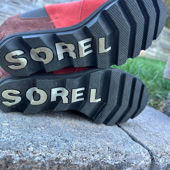 Sorel Joan of Arctic Wedge boots in Chelsea - Picture 7 of 7